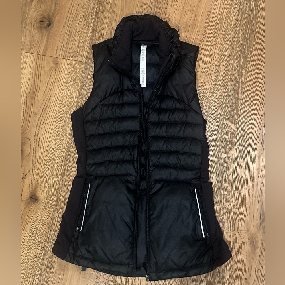 Lululemon black vest
